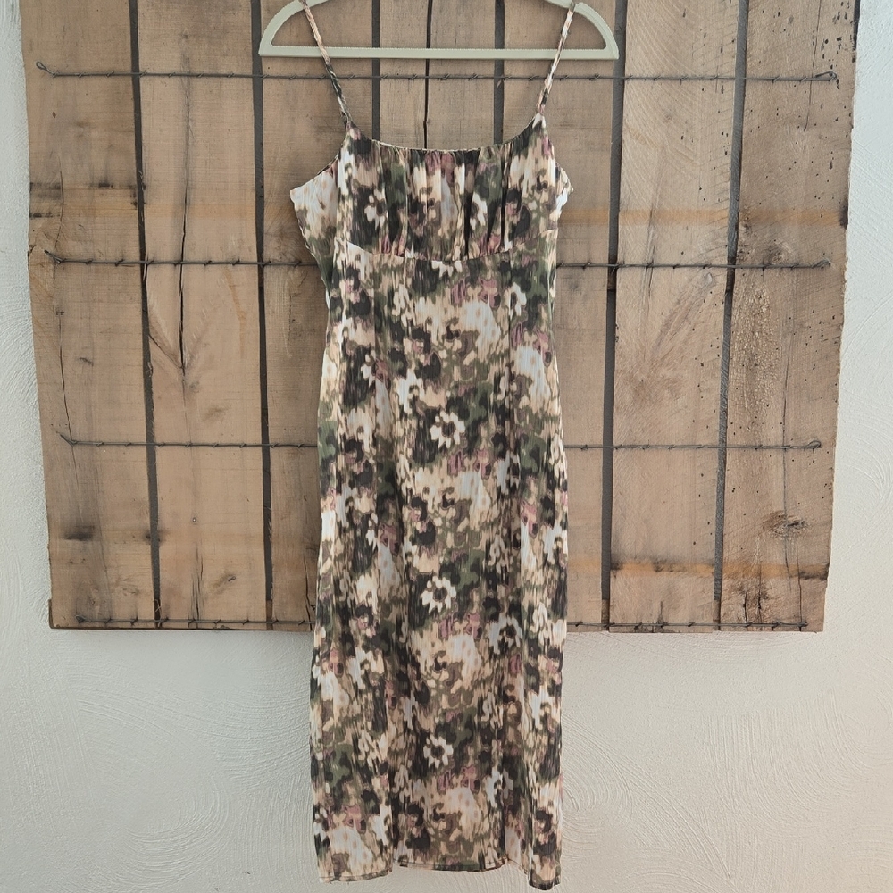 Chelsea28 Floral Dress